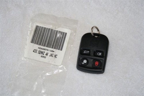 XK8 XKR New Key Fob - LJE2610BB and LJE2610BC